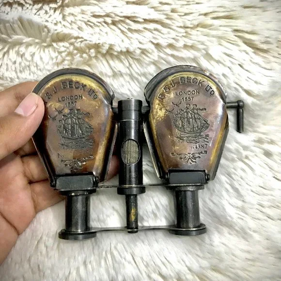 Urgent Sale,Nautical Vintage Antique Brass Binocular Spyglass telescope - Picture 1 of 6